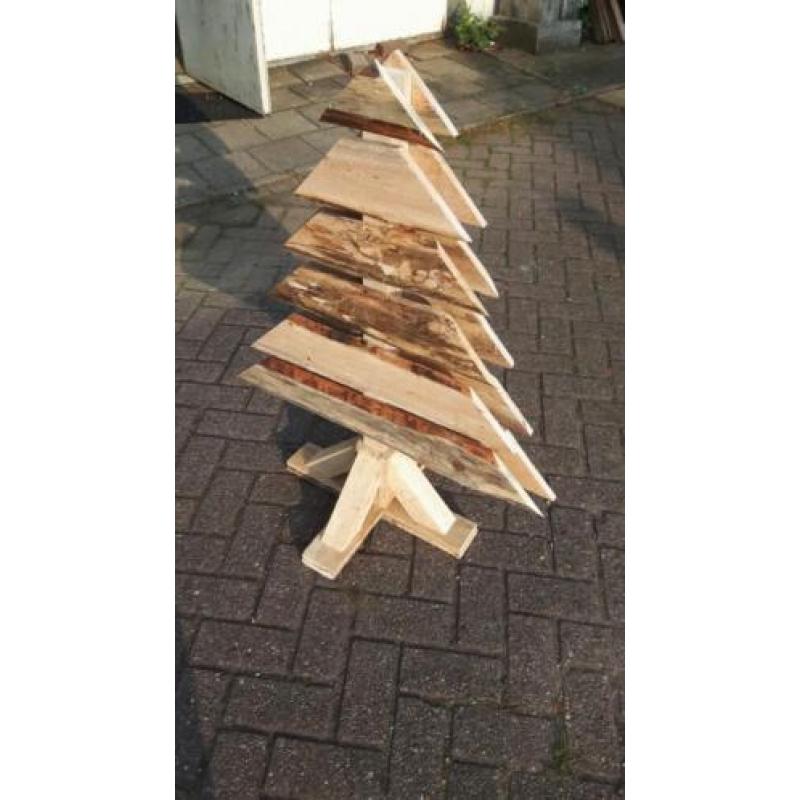 Kerstboom van hout