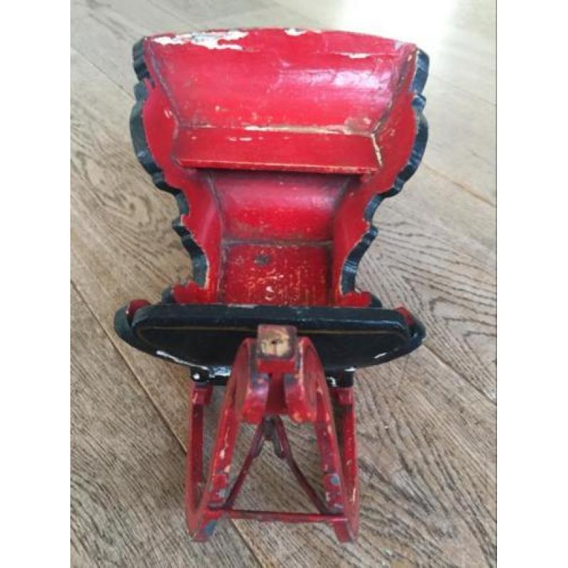 Antieke arreslee speelgoed kerstversiering slee