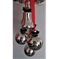 Mooie oude glazen kerst ballen klokjes hanger
