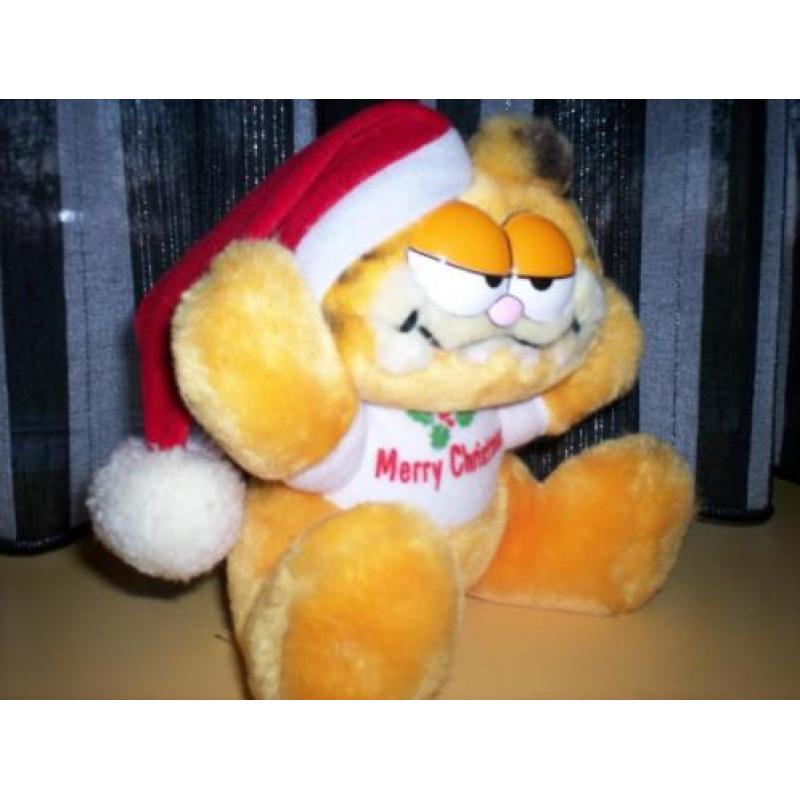 Garfield Merry Christmas.