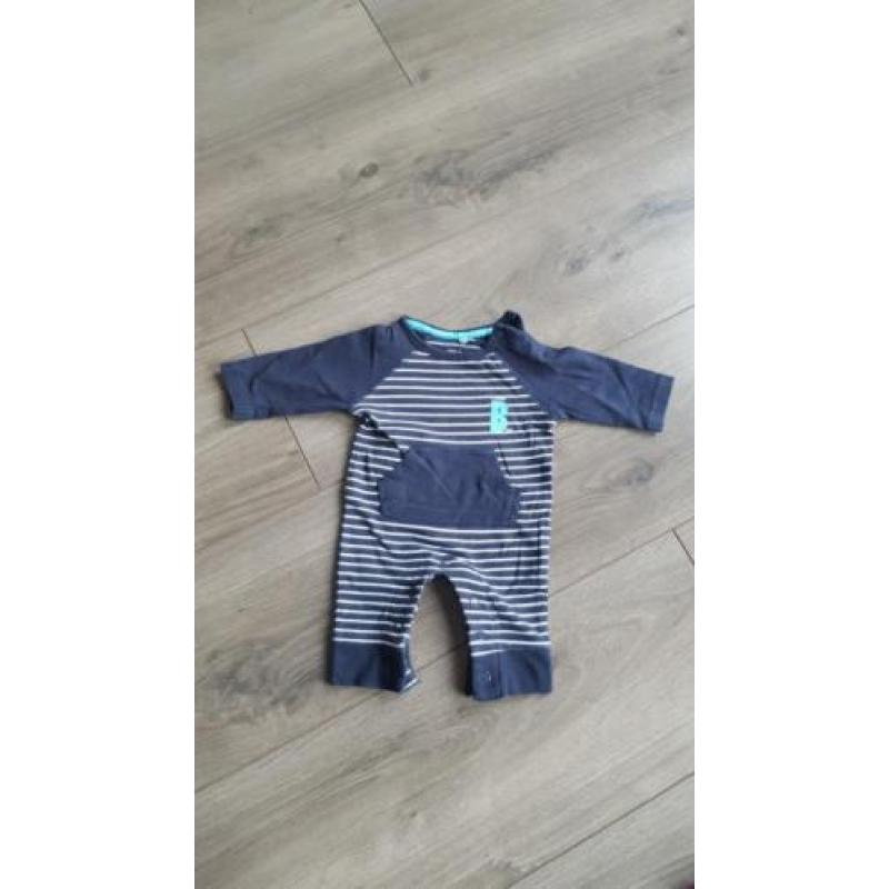Rompers, broekjes, truitjes, blouses, jasje, maat 50/56