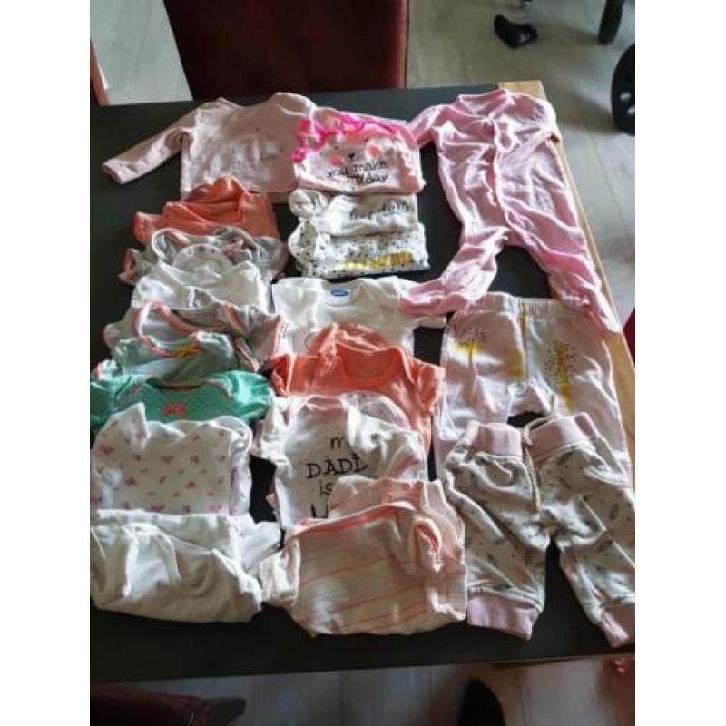 Meisjes babykleding maat 50 & 56