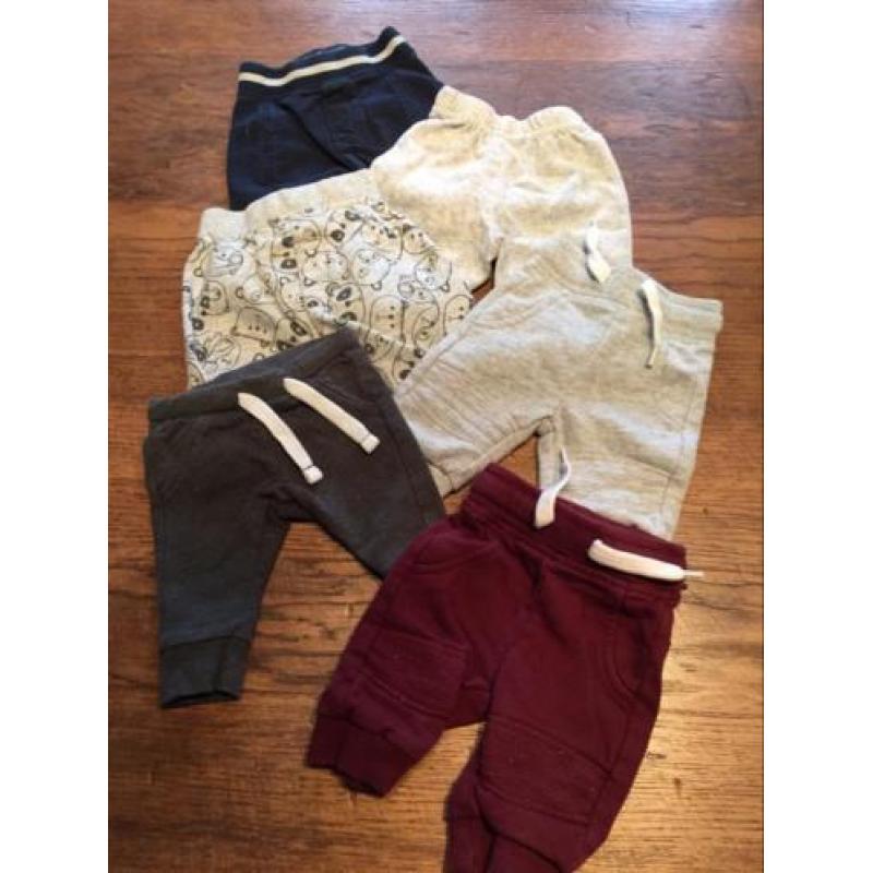 Zak vol babykleding jongen maat 50