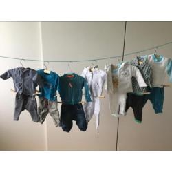 Babykleertjes maat 50/56