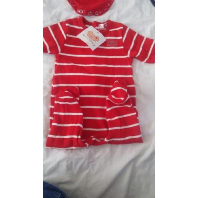 35 stuks nieuwe baby kleding maat 56 tot 68