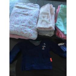 Kleding en slaapzakken maat 50 meisje