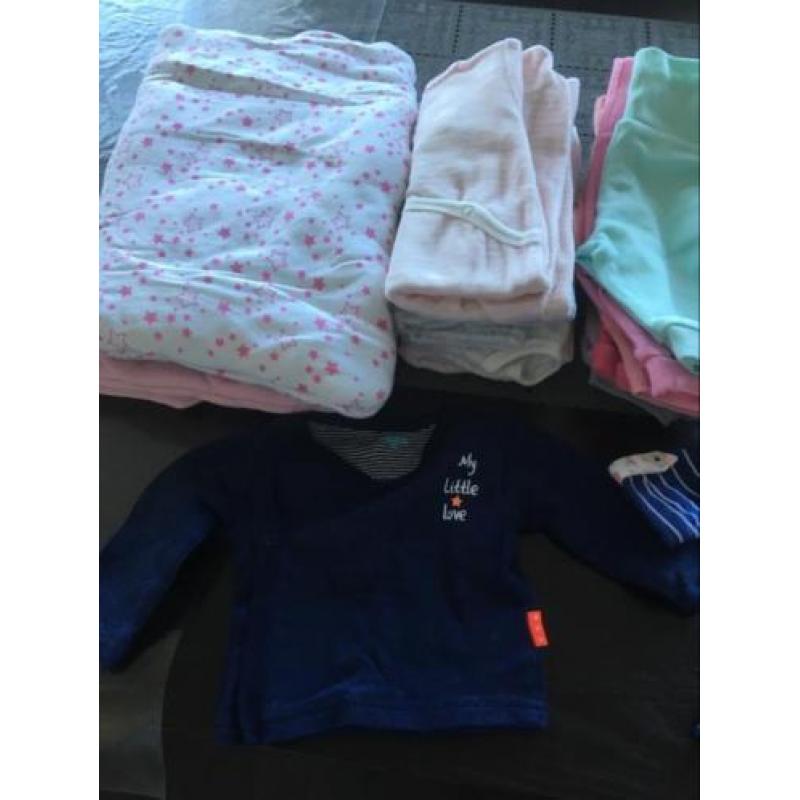 Kleding en slaapzakken maat 50 meisje