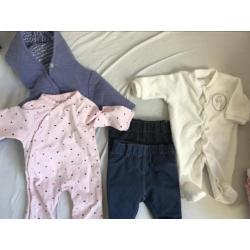 Newborn Kleding maat 50-56