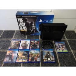 Playstation 4 500GB met 8 games en aankoopnota met doos