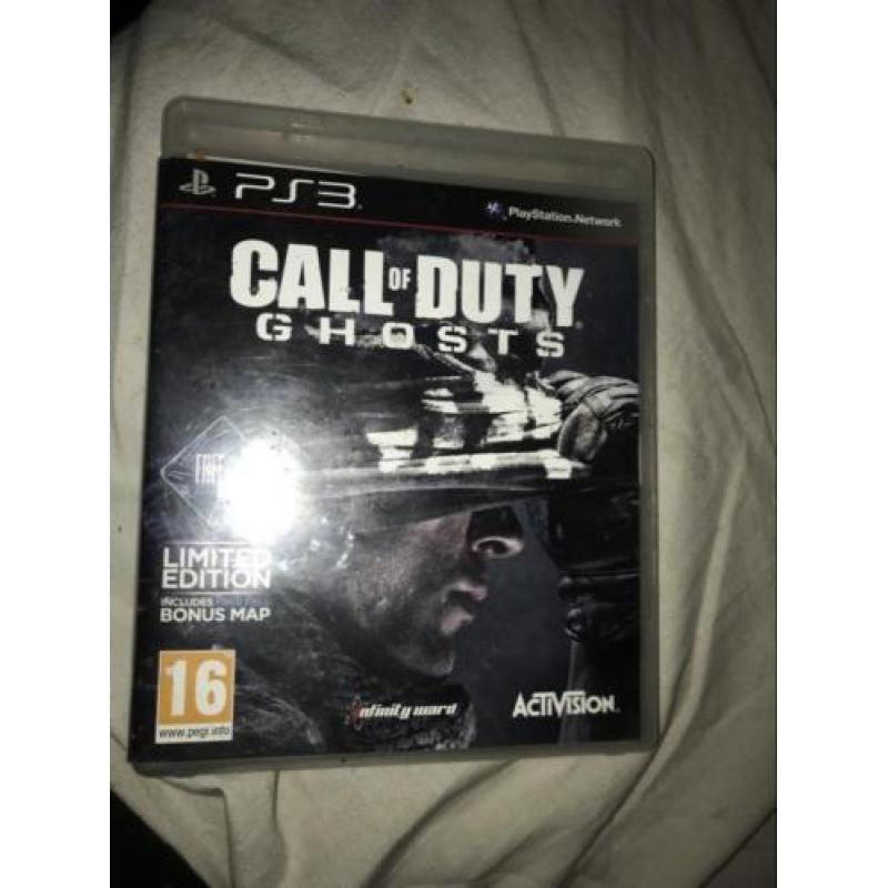 PlayStation 3 met 2 controllers & 6 spellen