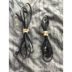 PS4 1TB + 2 Controllers, Wireless headset