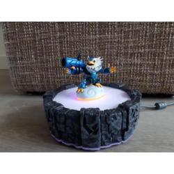 Skylanders giants 5 figuren, portal en spel