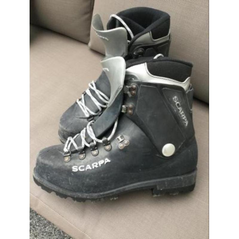 Bergschoenen / IJsklimschoenen Scarpa maat 42