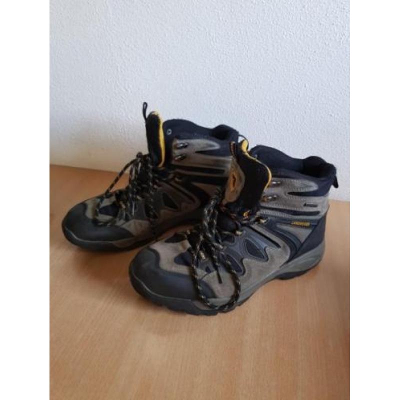 Bergschoenen mt 40