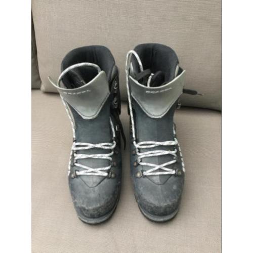 Bergschoenen / IJsklimschoenen Scarpa maat 42